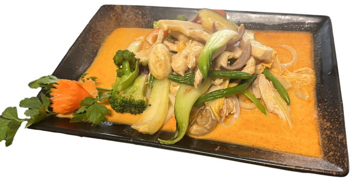 Udon Nudeln in Soße